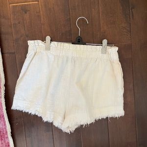 COPY - White linen shorts